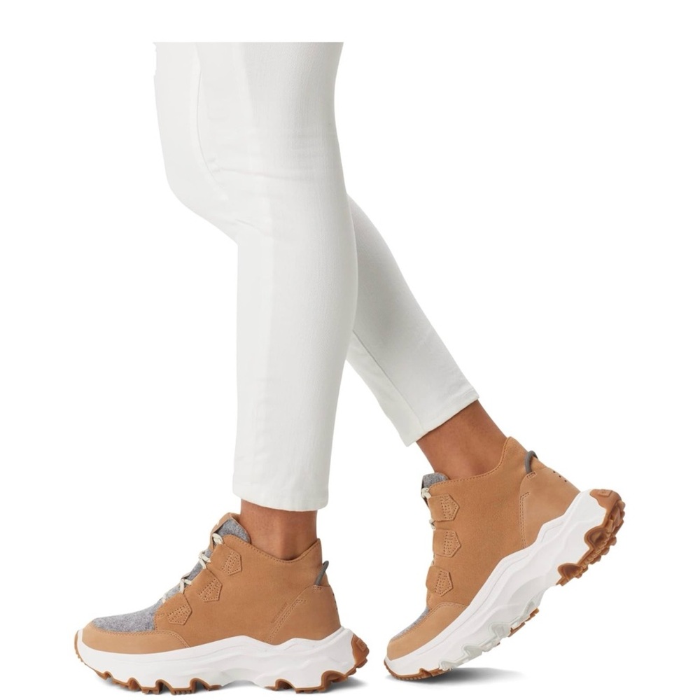 Sorel Women's Kinetic Breakthru Caribou Waterproof Boot